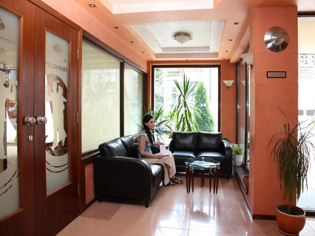 שומן Contessa Hotel מראה חיצוני תמונה